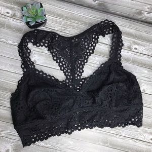 Aerie black lace racer back bralette sz m